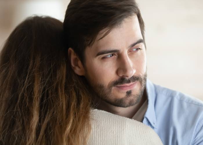 Come comportarsi con un uomo bugiardo